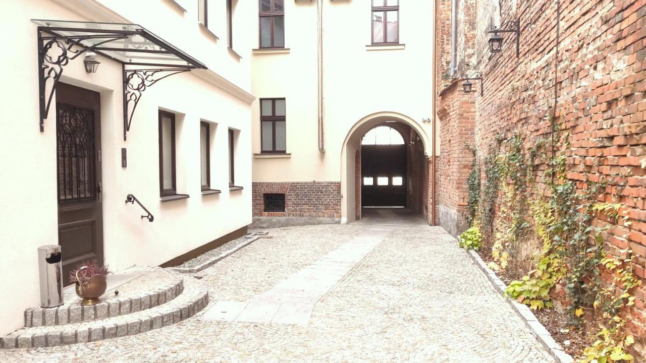 Apartamenty Ceglane Stary Toruń Exteriör bild